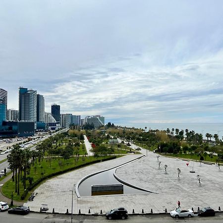 Orbi Beach Tower Batumi Esterno foto