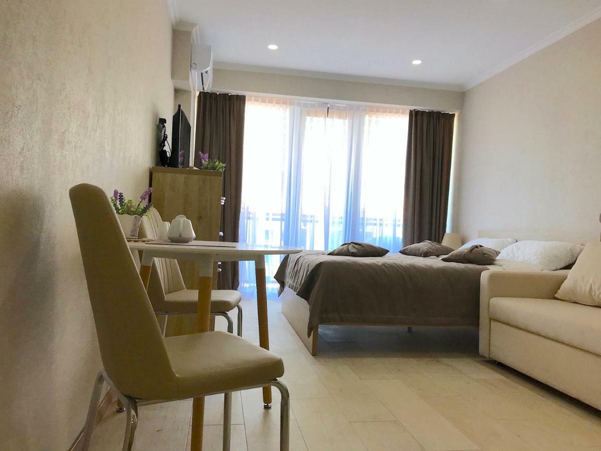 Orbi Beach Tower Batumi Esterno foto