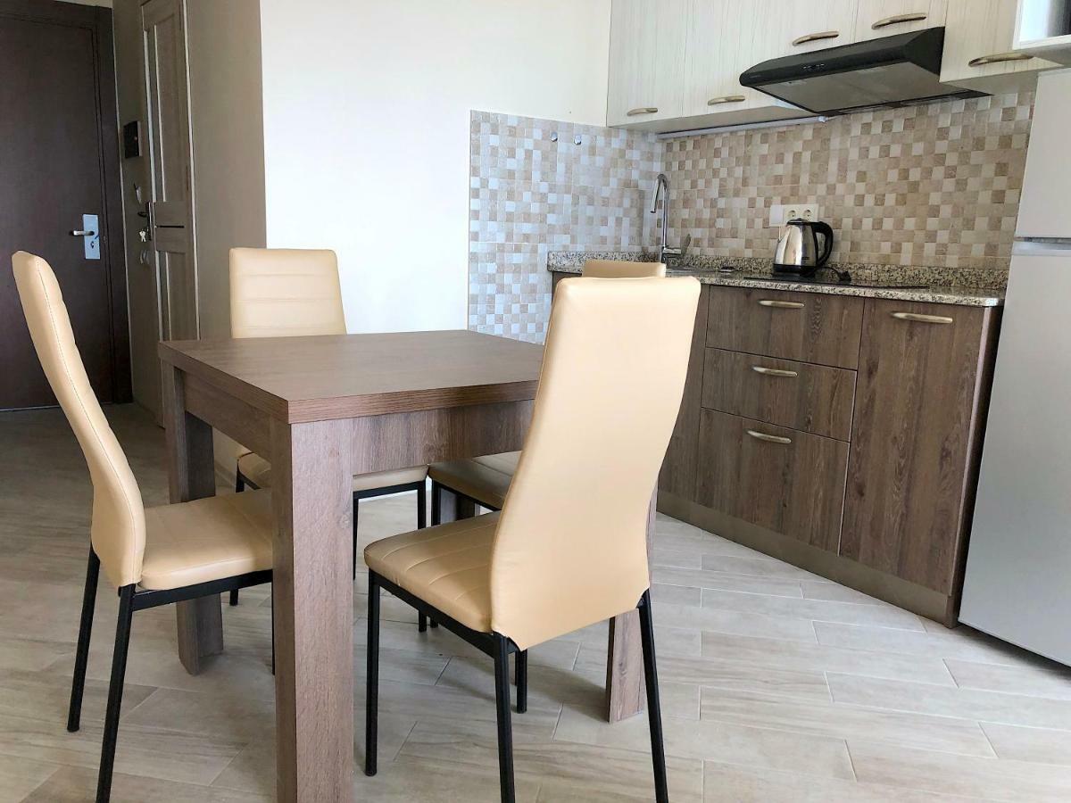 Orbi Beach Tower Batumi Esterno foto