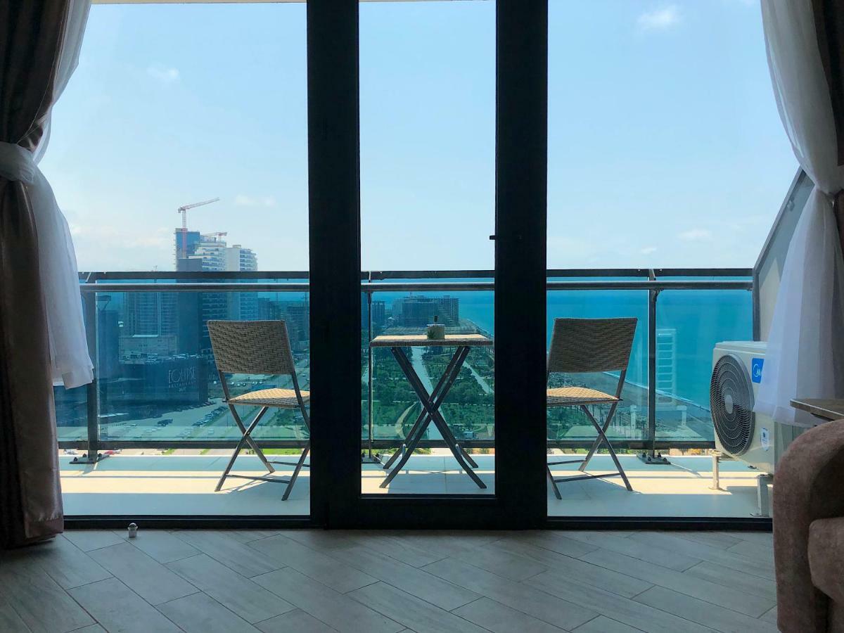Orbi Beach Tower Batumi Esterno foto