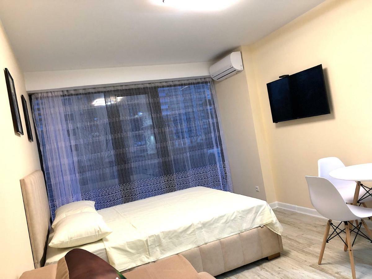 Orbi Beach Tower Batumi Esterno foto